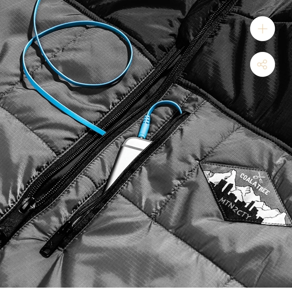 Colatree Puffer Jacket (Folds To Pillow) Size L - Picture 4 of 16